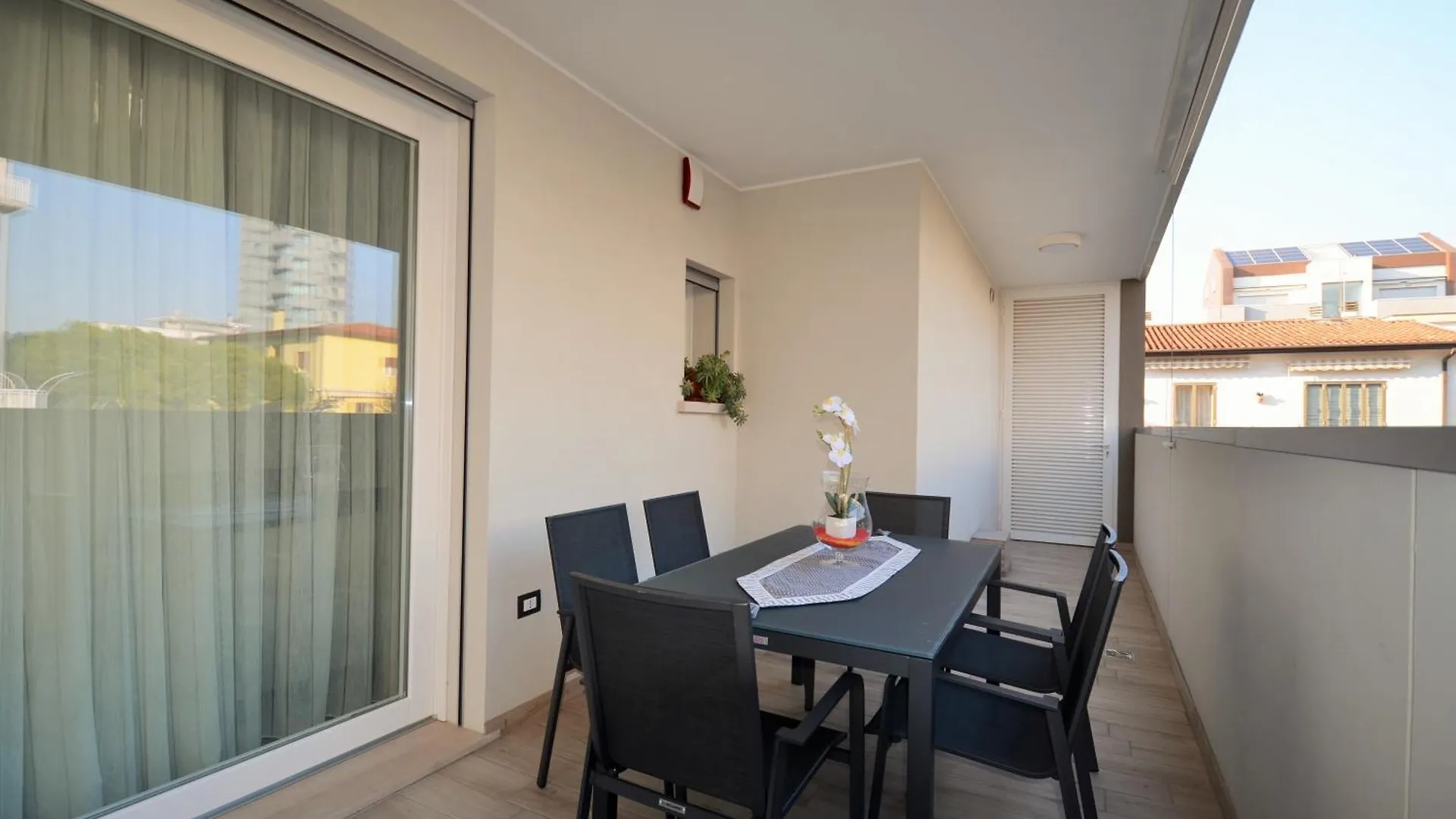 Magica Immobiliare, VI Residence 1B Lido di Jesolo 0*,  Italy
